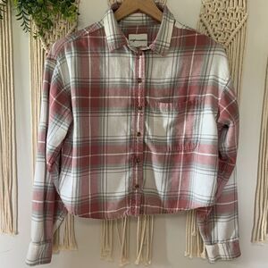 AMERICAN EAGLE Plaid Cropped Button Up Shirt Size Size Small